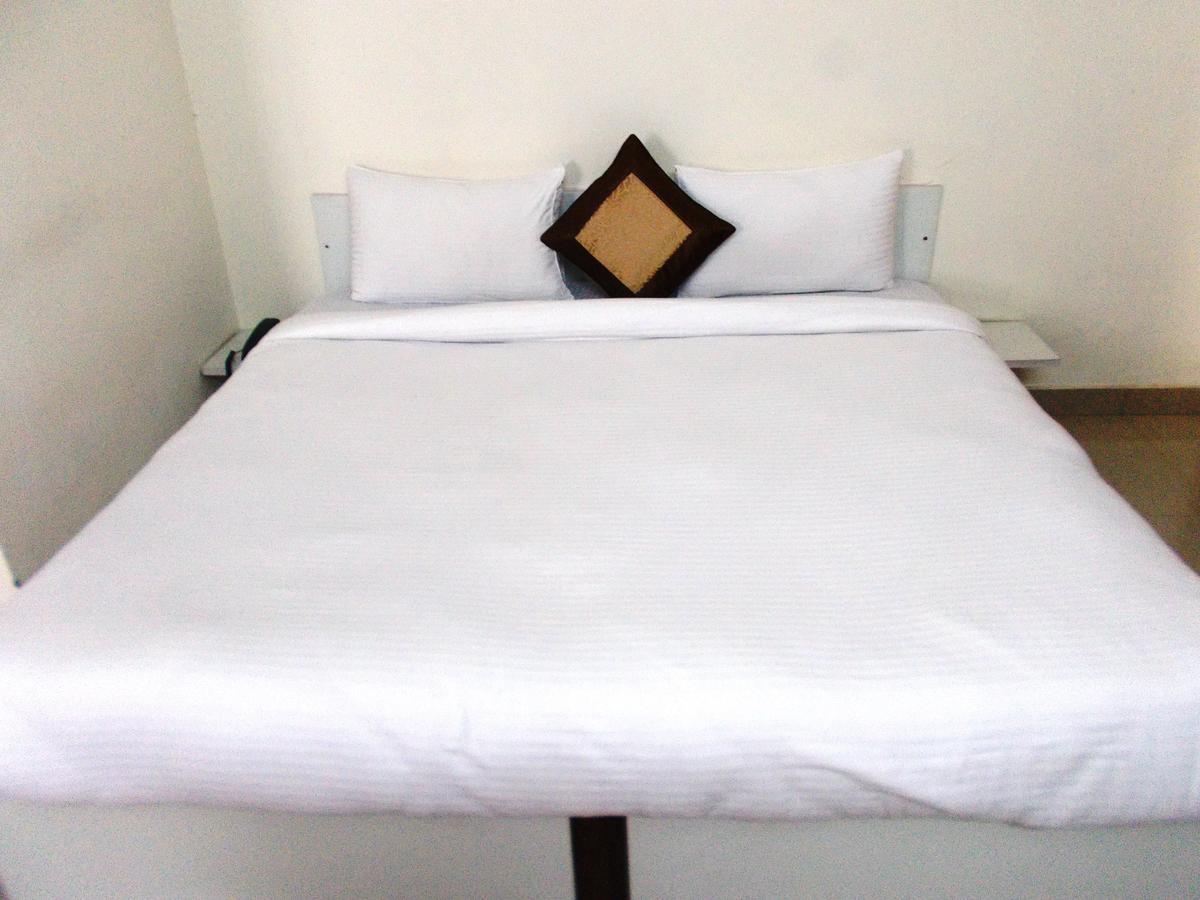 The Radiance Suites And Apartment Nuova Delhi Esterno foto