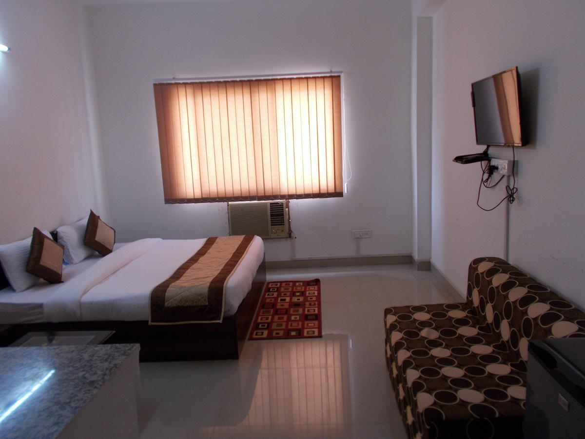 The Radiance Suites And Apartment Nuova Delhi Esterno foto