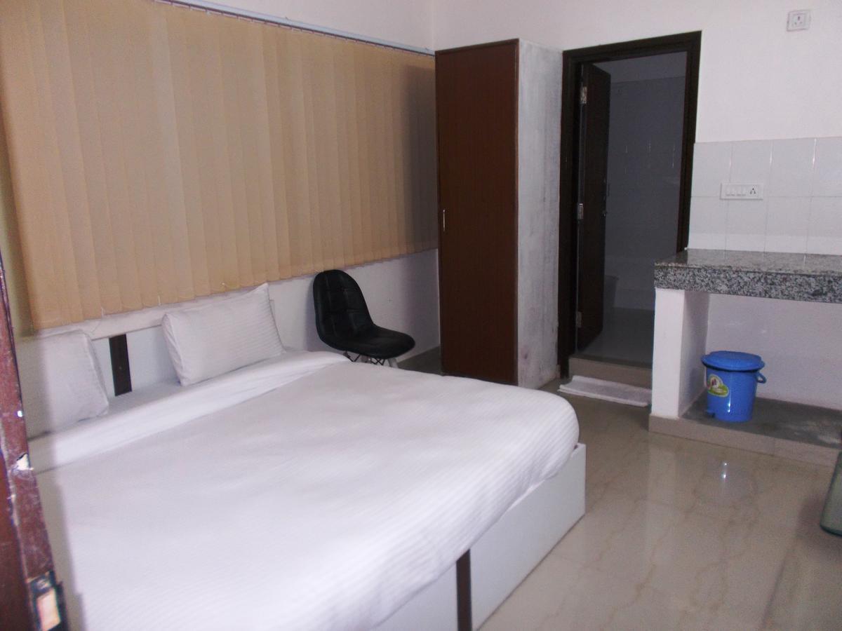 The Radiance Suites And Apartment Nuova Delhi Esterno foto