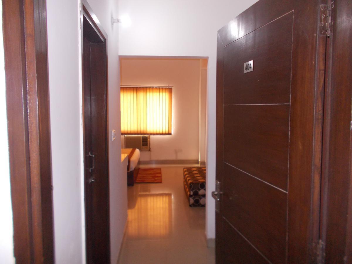 The Radiance Suites And Apartment Nuova Delhi Esterno foto