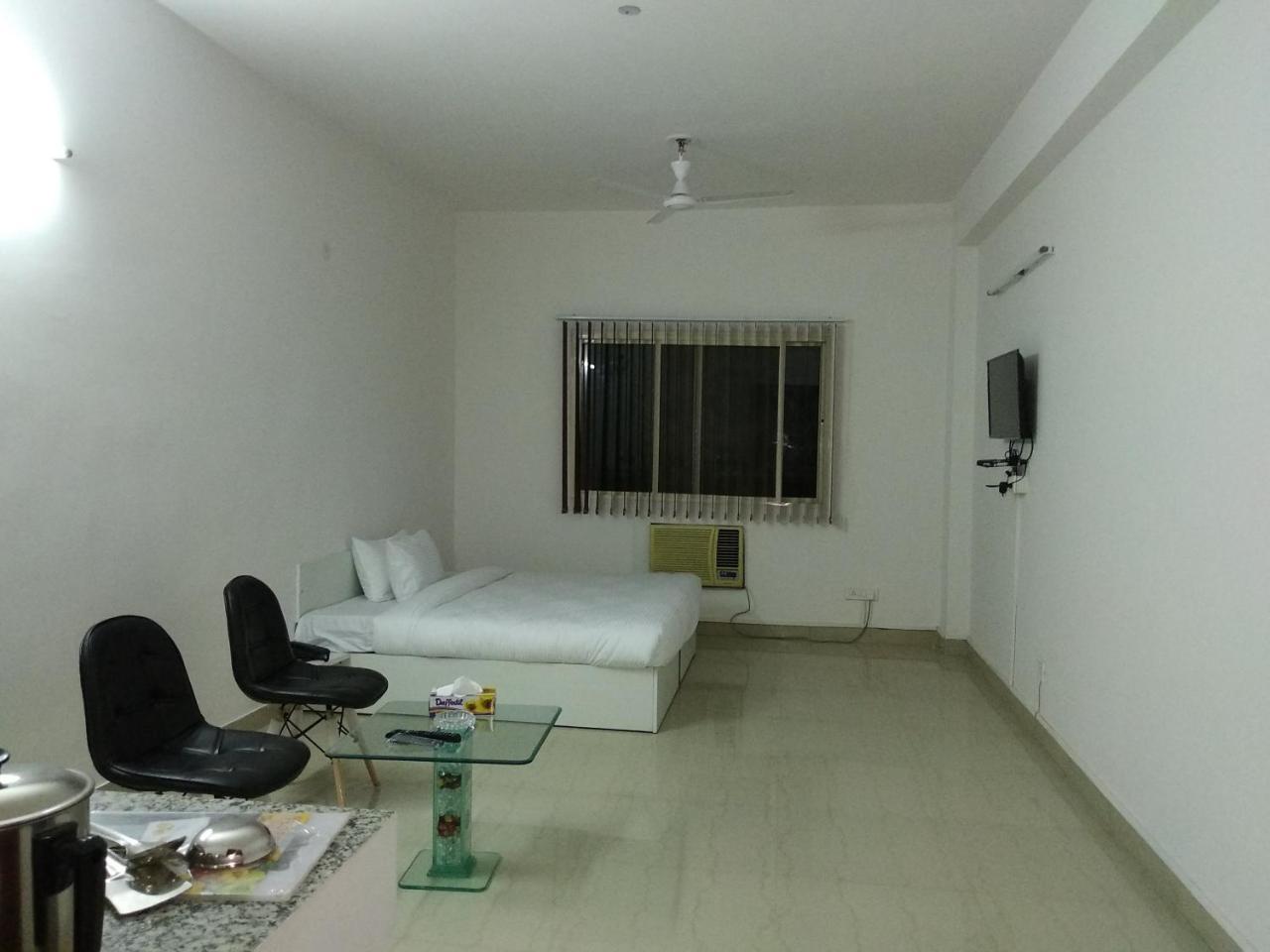 The Radiance Suites And Apartment Nuova Delhi Esterno foto