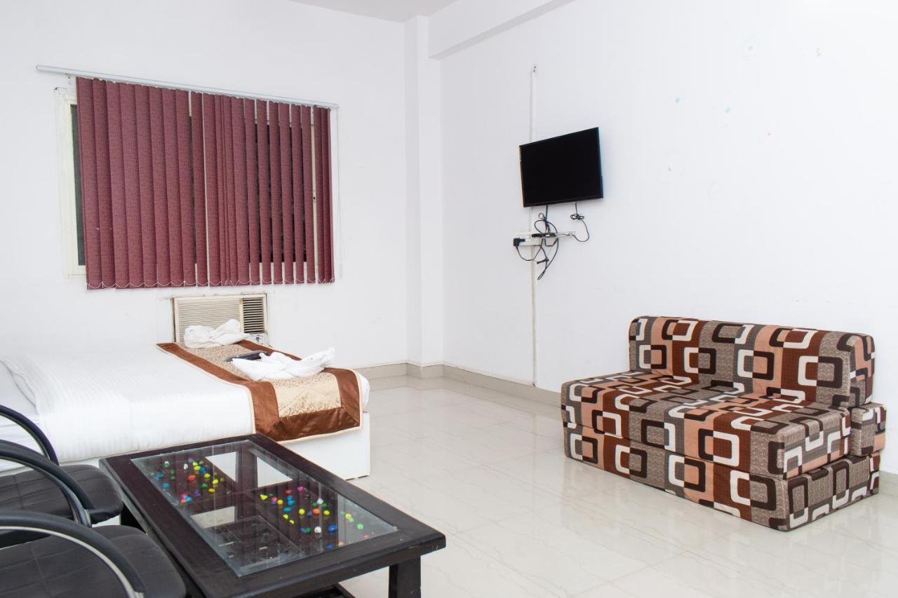 The Radiance Suites And Apartment Nuova Delhi Esterno foto