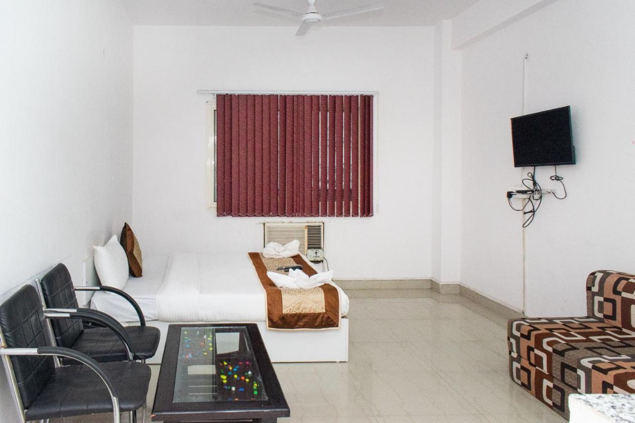 The Radiance Suites And Apartment Nuova Delhi Esterno foto